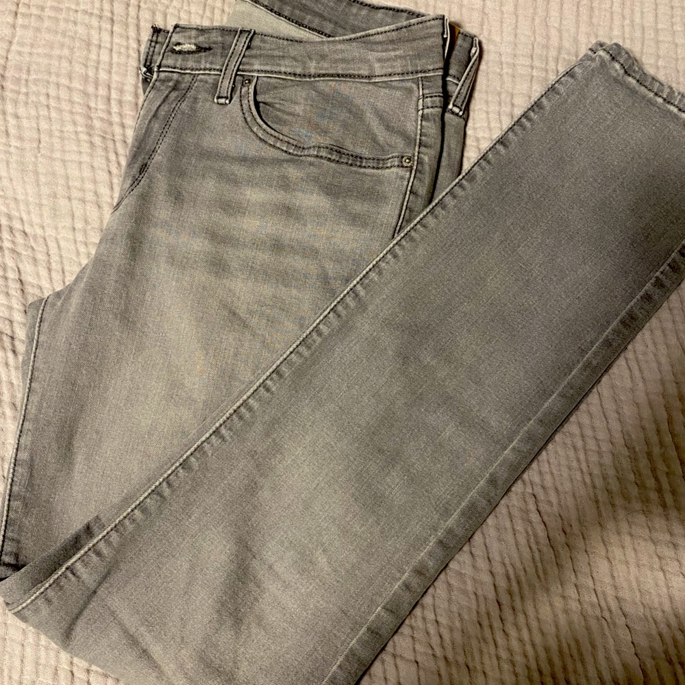 Levi’s 712 Slim - Size 30